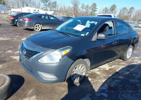 2015 Nissan Versa 1.6 S from USA, damaged, VIN 3N1CN7AP1FL944570